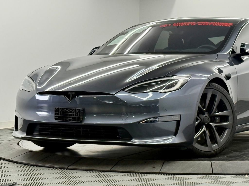 Used 2022 Tesla Model S image 3