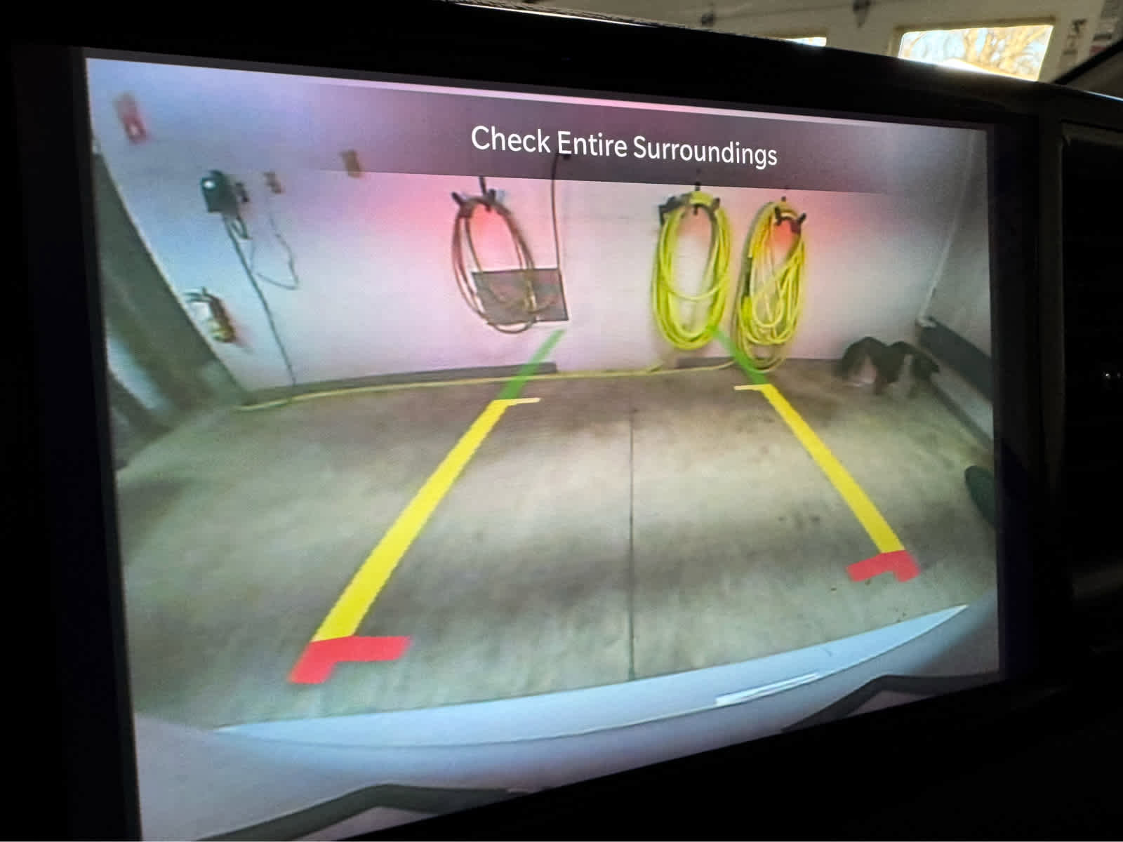 Used 2024 Chrysler Pacifica Touring-L image 16