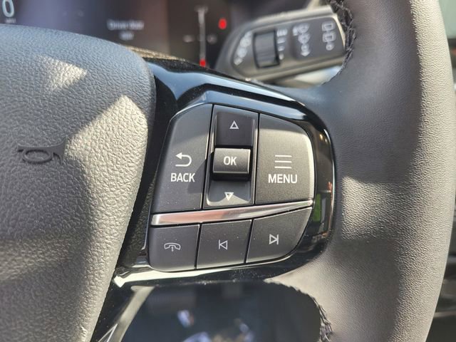 New 2025 Ford Escape SE image 12