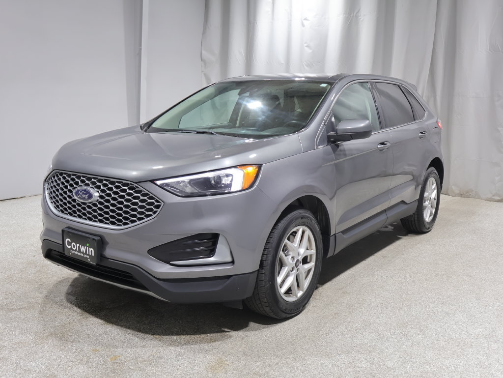 Used 2023 Ford Edge SEL AWD/4WD image 7