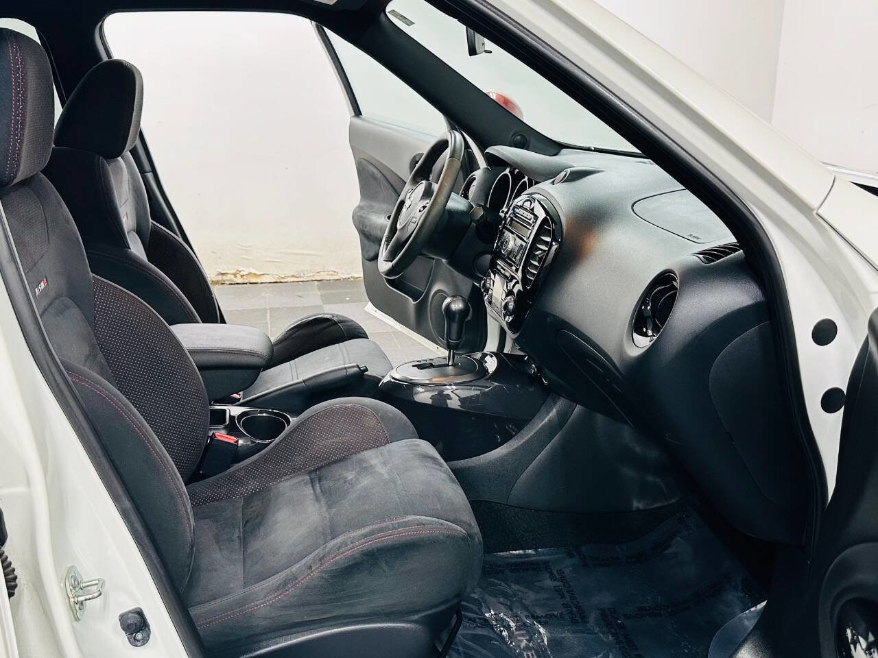 Used 2014 Nissan Juke NISMO AWD/4WD image 8