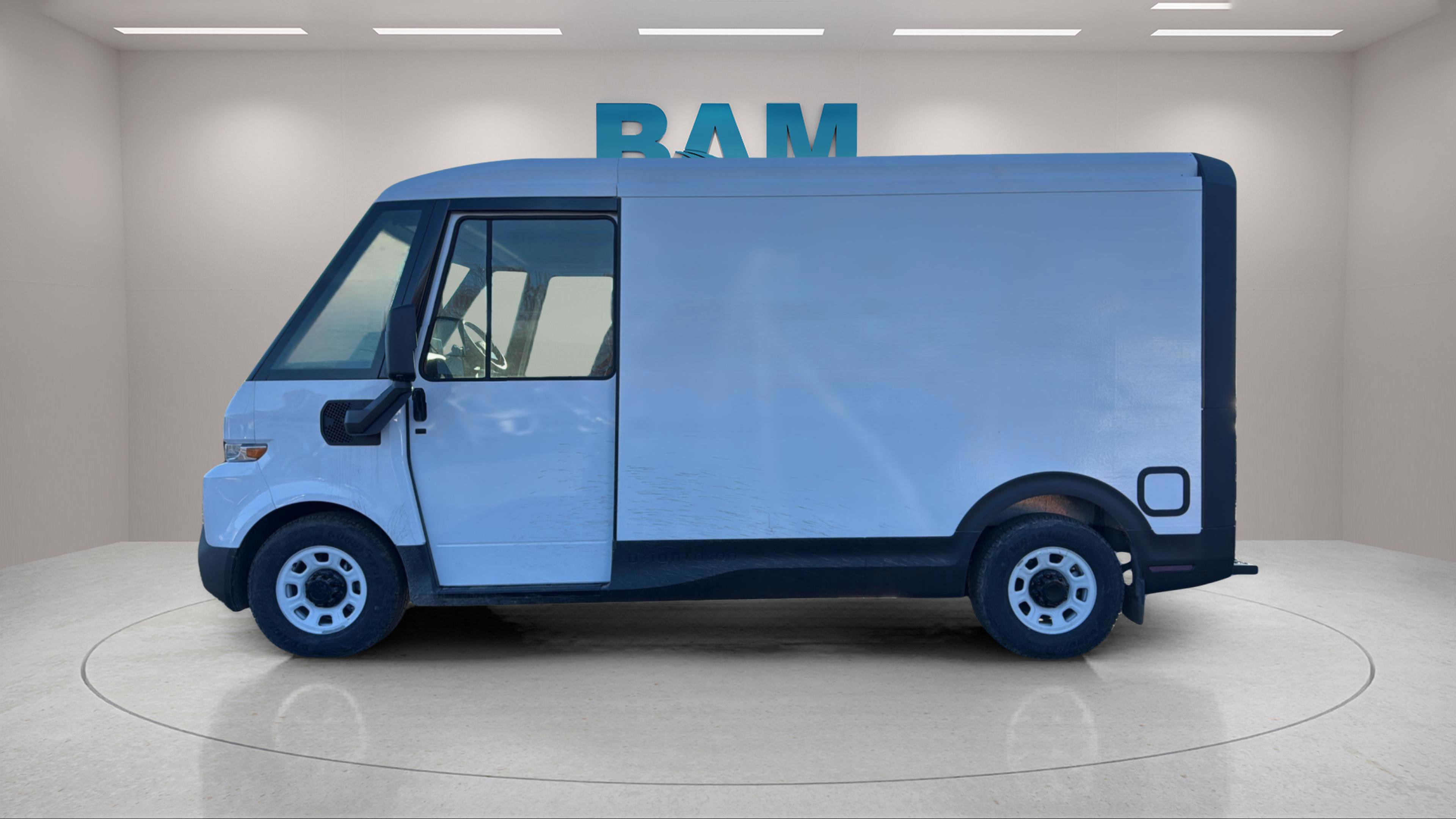 New 2025 Chevrolet Brightdrop 400 w/ Power Door Package image 2