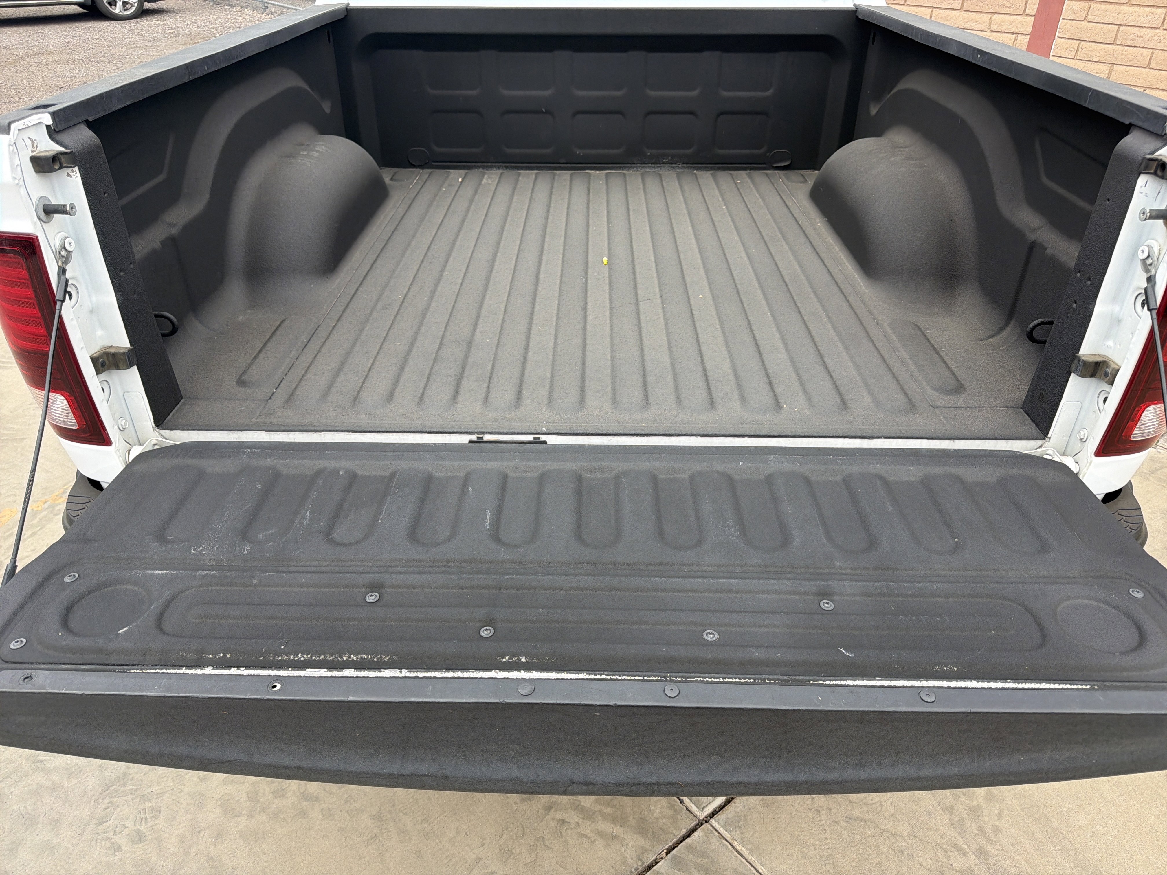 Used 2016 RAM 1500 Rebel w/ Luxury Group image 5