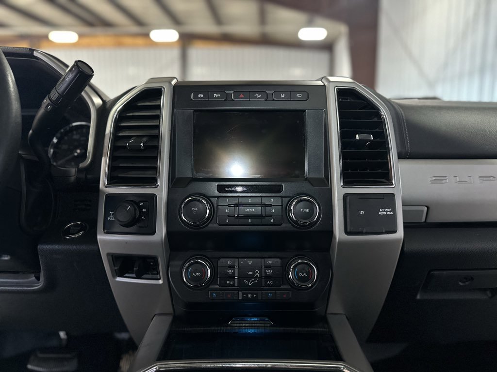 Used 2020 Ford F250 Lariat image 36