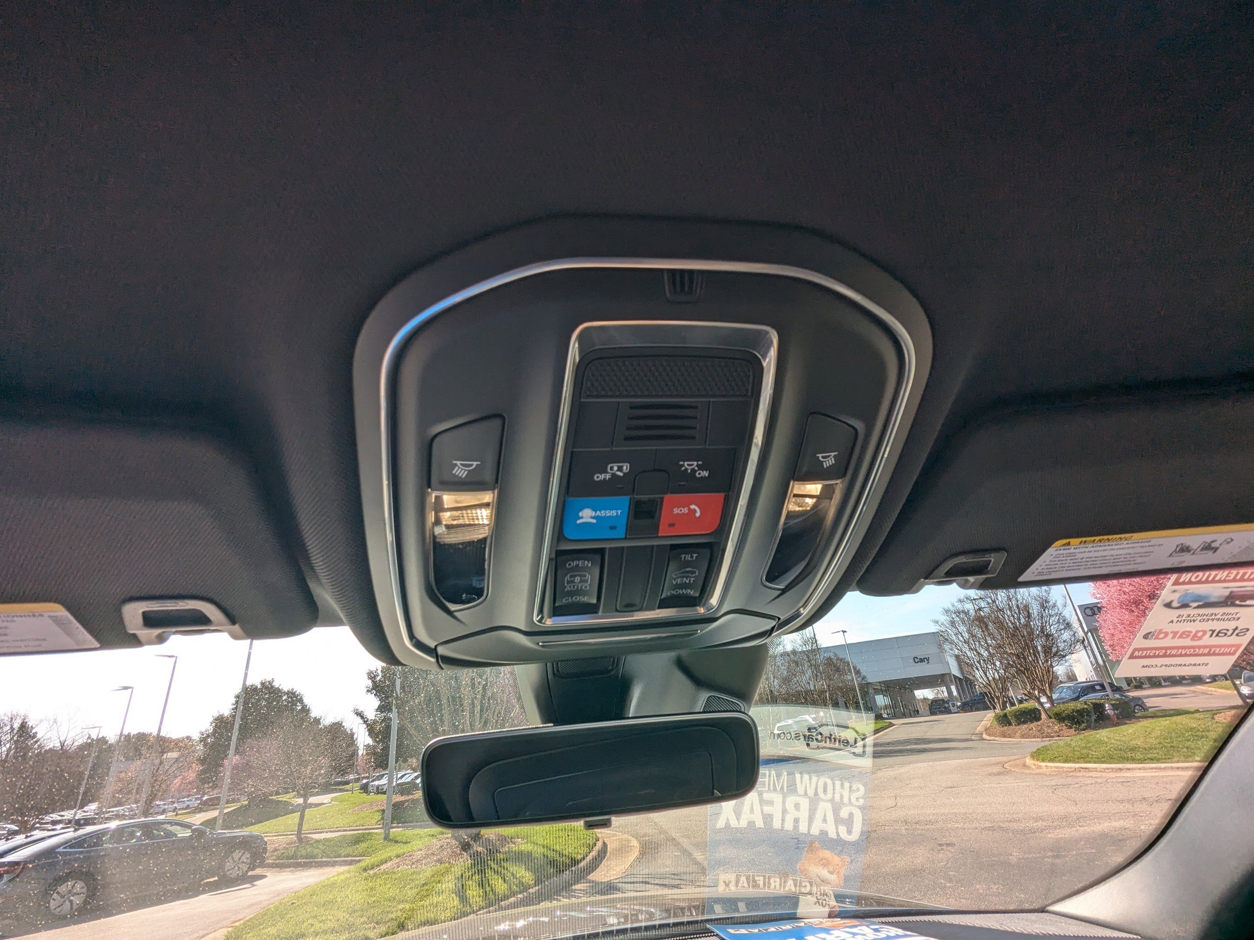 Certified 2025 Jeep Grand Cherokee L Laredo w/ Trailer Tow Package image 26