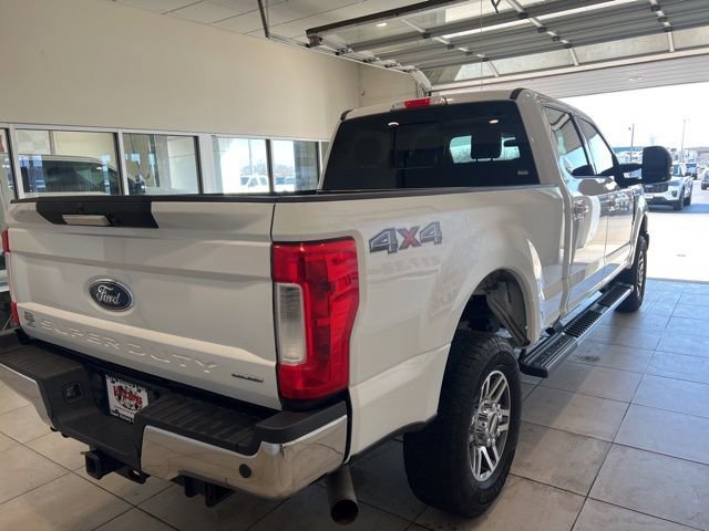 Used 2018 Ford F250 Lariat w/ Lariat Value Package image 4