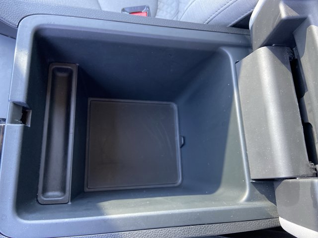 Used 2023 Honda Pilot LX image 42