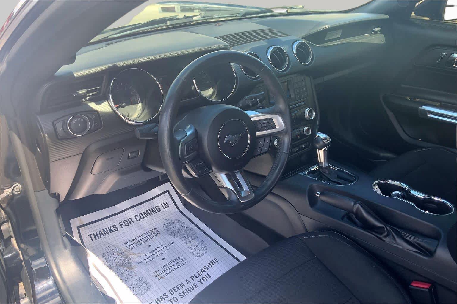Used 2015 Ford Mustang Coupe w/ Equipment Group 051A RWD image 17