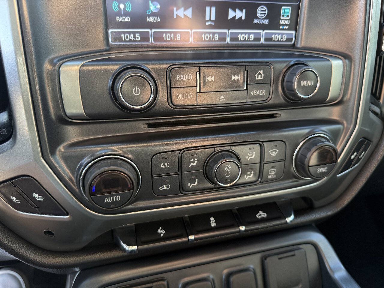 Used 2018 Chevrolet Silverado 2500 LT w/ LT Fleet Convenience Package AWD/4WD image 29