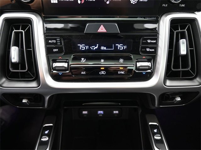 Used 2021 Kia Sorento S w/ Panoramic Sunroof Package image 6