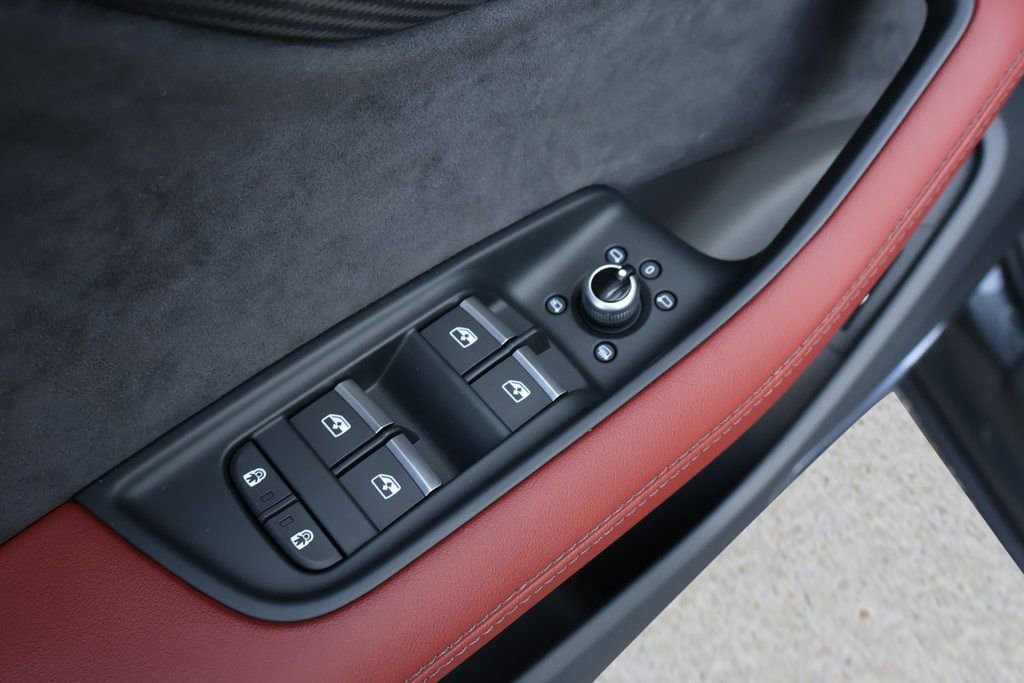 New 2026 Audi SQ7 Premium Plus AWD/4WD image 12