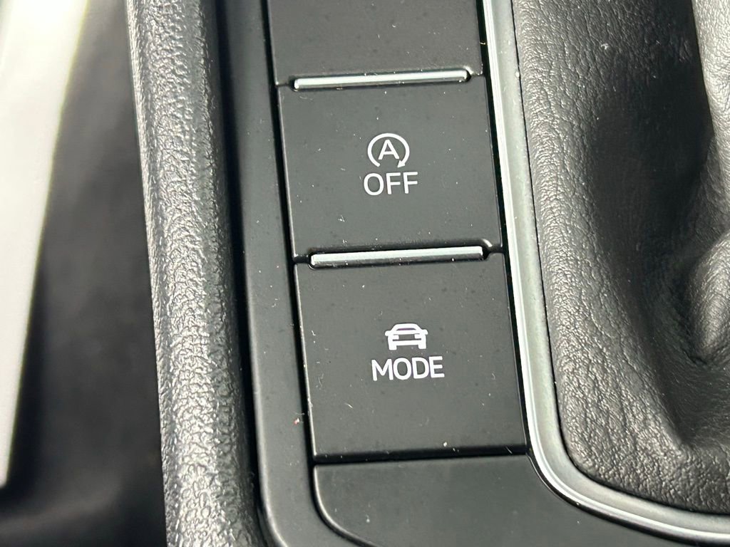 Used 2022 Volkswagen Jetta GLI Autobahn image 20