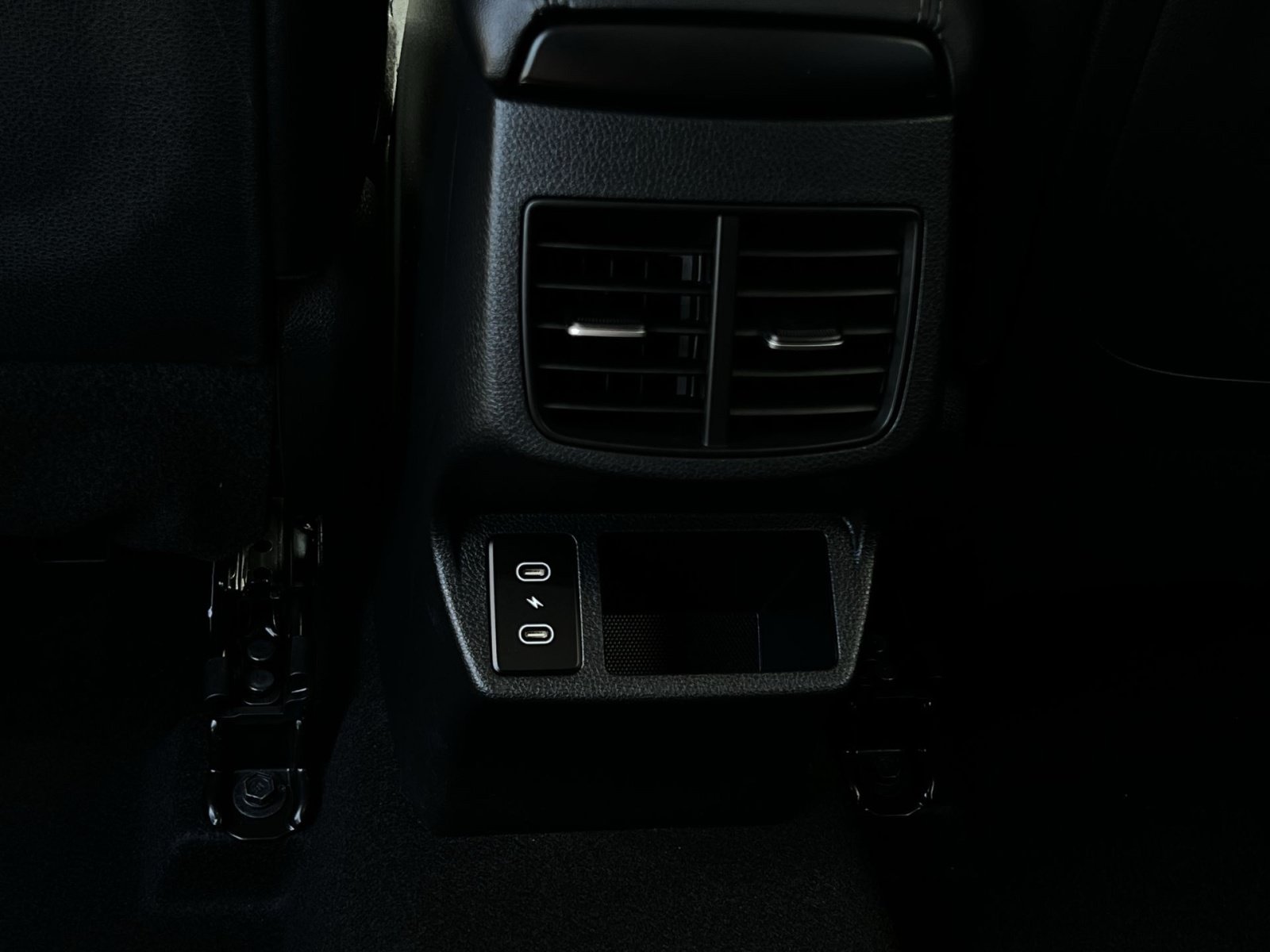 Used 2024 Kia Seltos EX FWD image 34