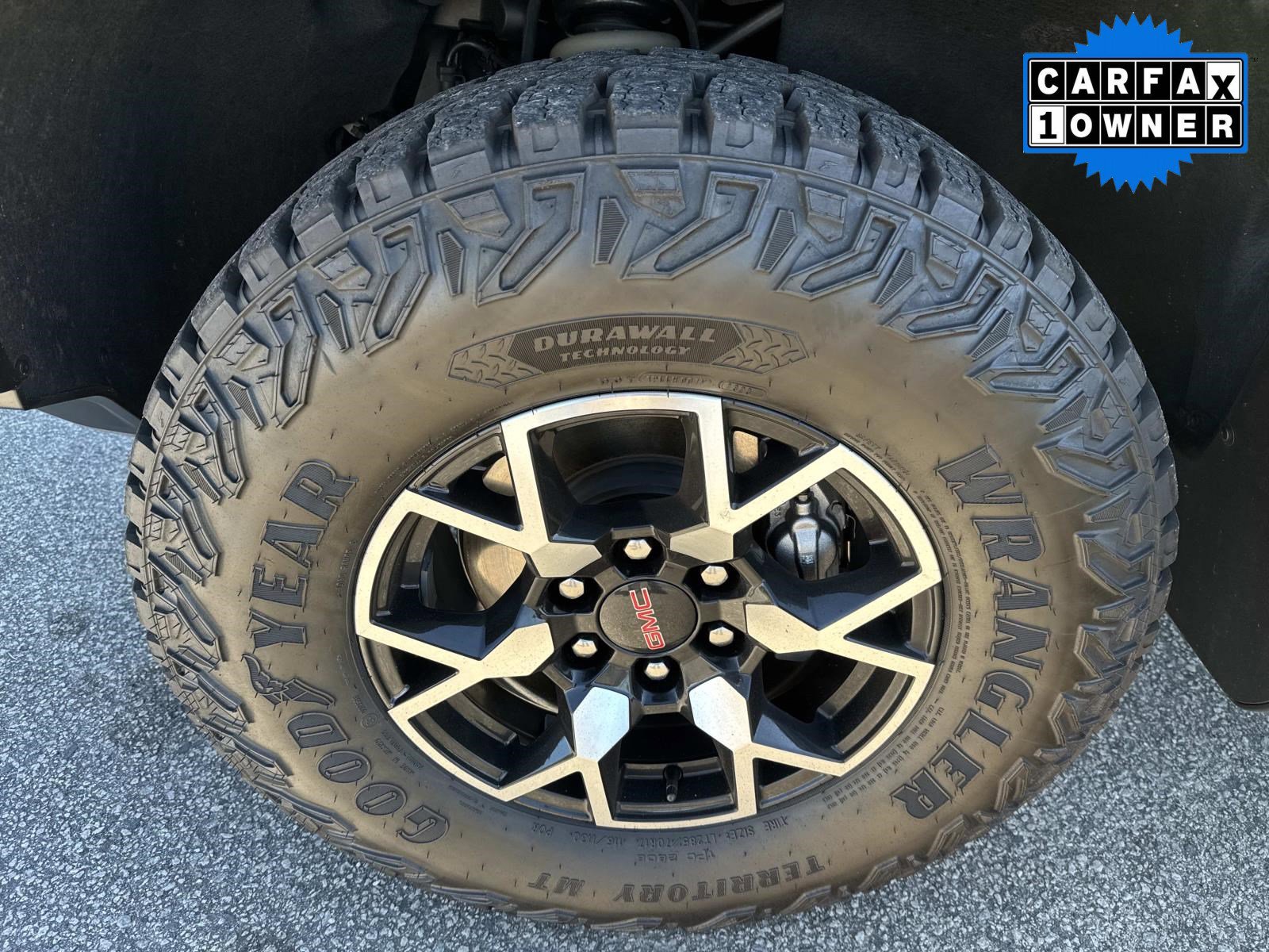 Certified 2023 GMC Canyon AT4X image 11