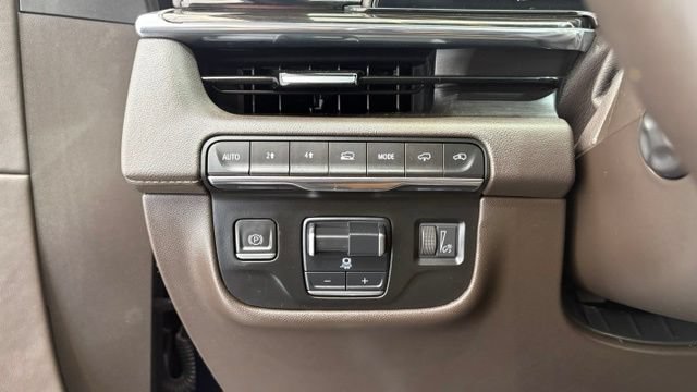 Used 2023 Cadillac Escalade Sport w/ LPO, ONYX Package AWD/4WD image 41