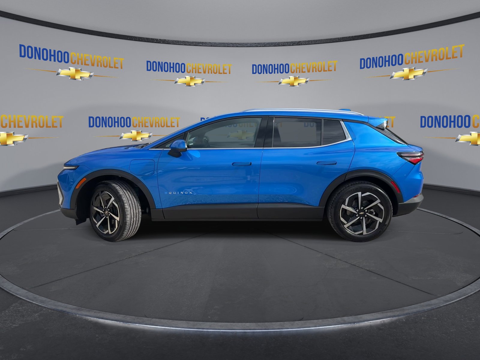 New 2026 Chevrolet Equinox EV LT image 5