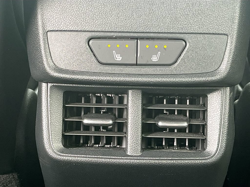 Used 2026 GMC Terrain AT4 w/ Convenience Package III AWD/4WD image 25