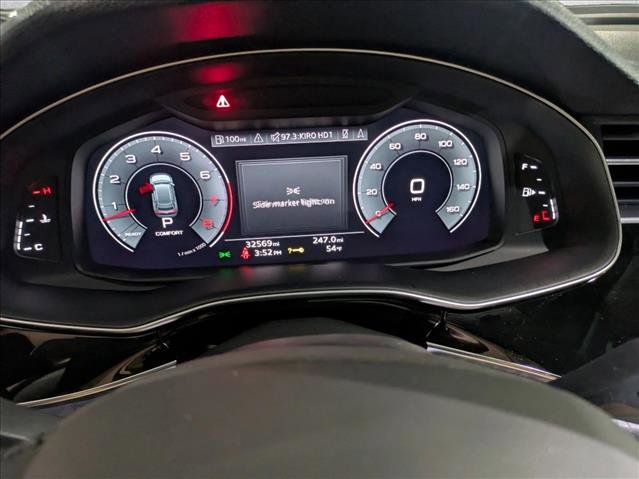 Certified 2023 Audi Q8 Premium w/ Convenience Package image 10