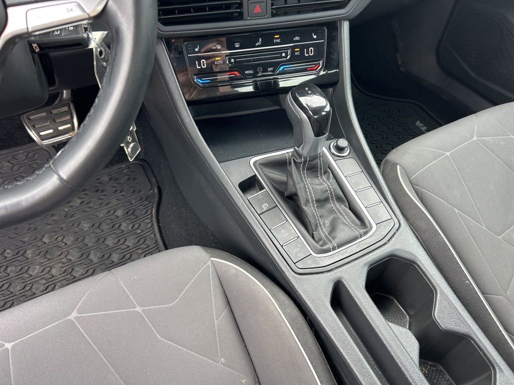 Used 2025 Volkswagen Jetta Sport FWD image 18