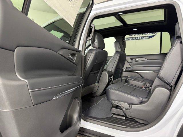 New 2026 Chevrolet Traverse LT w/ Sun and Wheel Package image 14