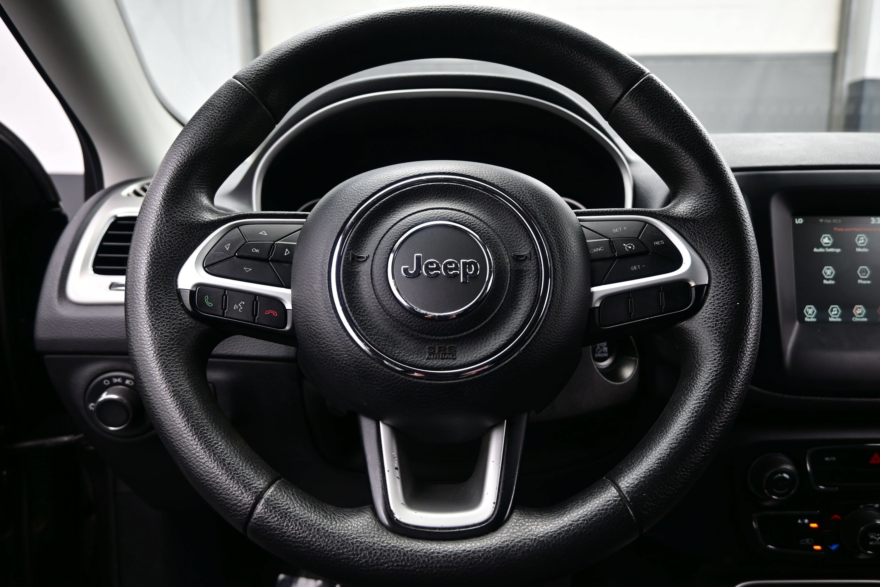 Used 2019 Jeep Compass Sport FWD image 19