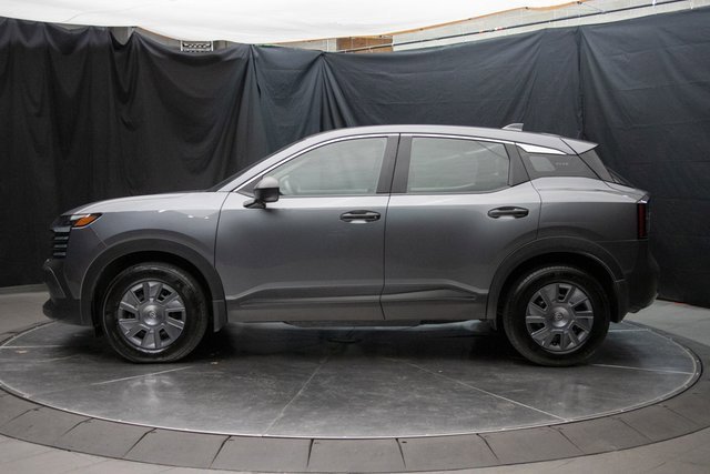 Used 2025 Nissan Kicks S image 9