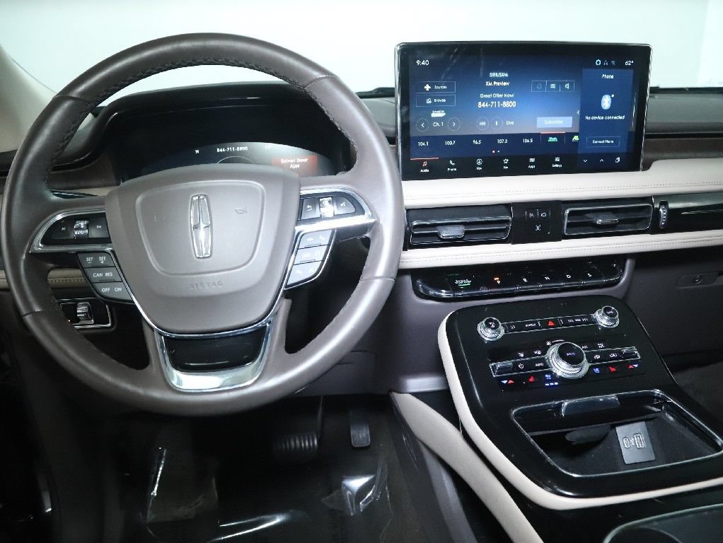Used 2023 Lincoln Nautilus Reserve w/ Monochromatic Package AWD/4WD image 31