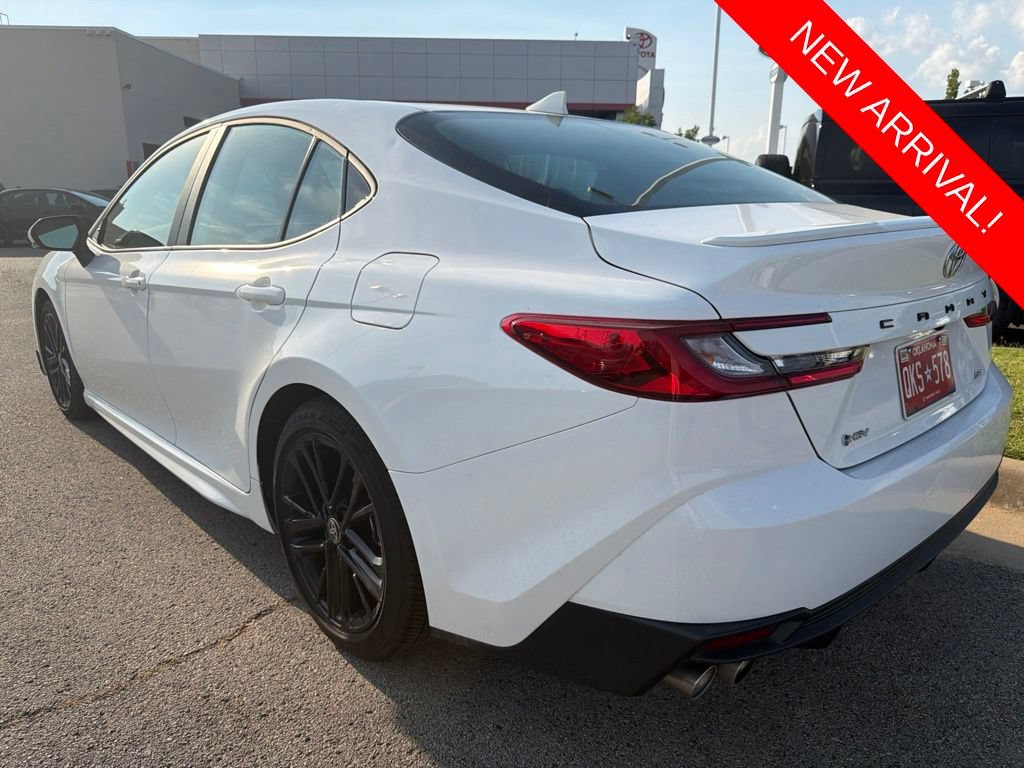 Used 2025 Toyota Camry SE w/ Multimedia Upgrade Package FWD image 6