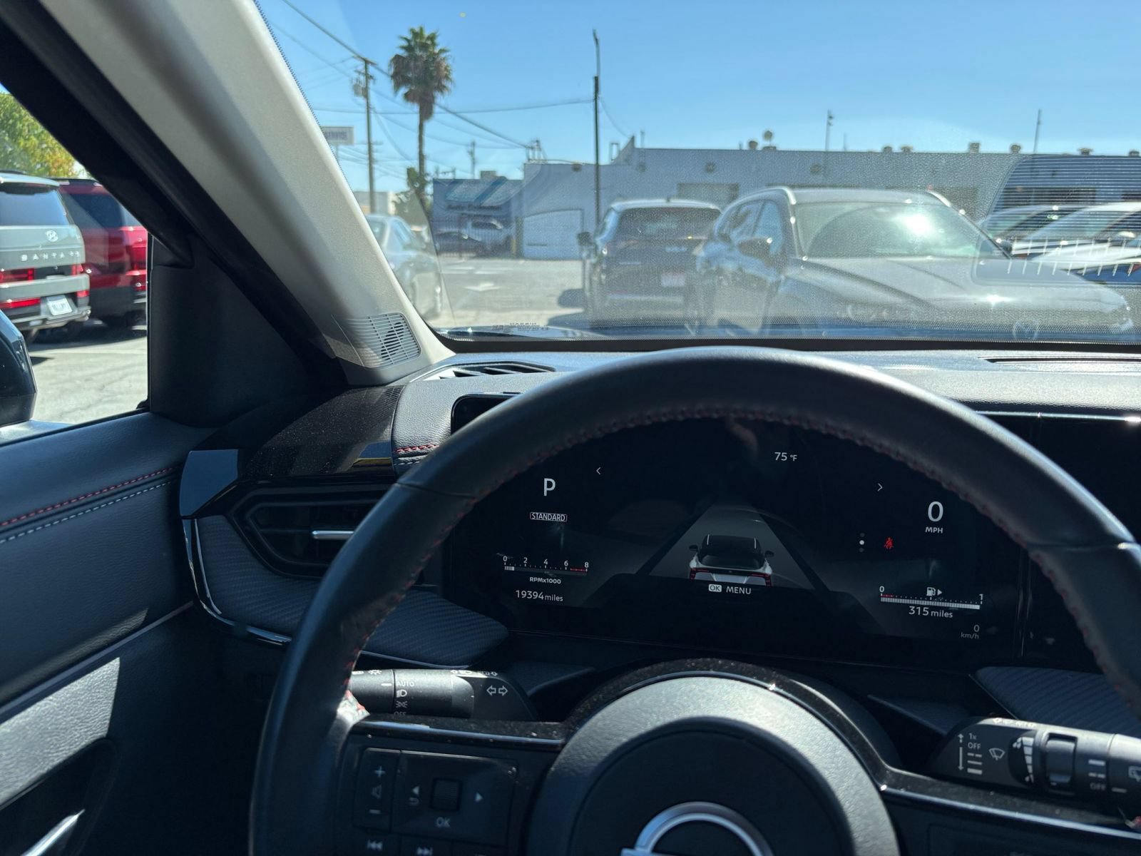 Used 2026 Nissan Kicks SR AWD/4WD image 34
