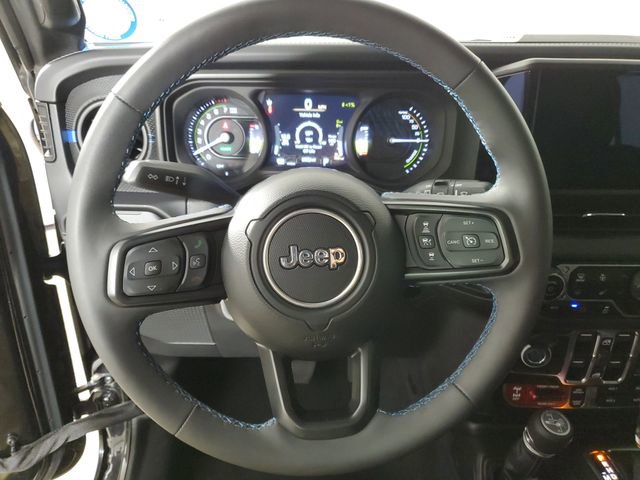 Used 2024 Jeep Wrangler Unlimited Rubicon 4xe image 23