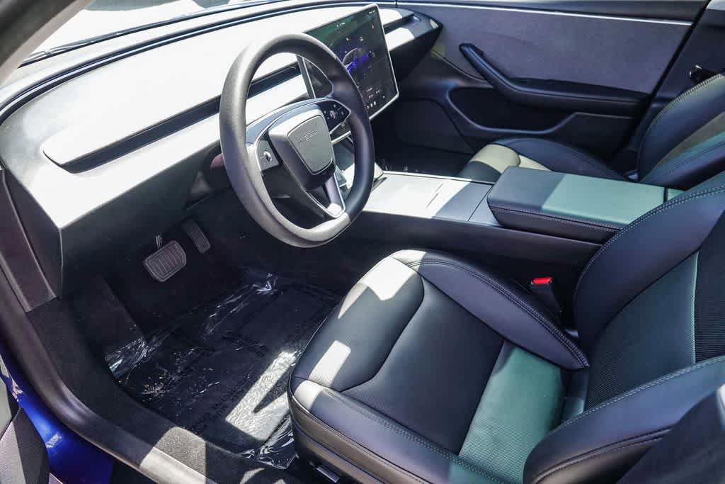 Used 2024 Tesla Model 3 Standard Range RWD image 15