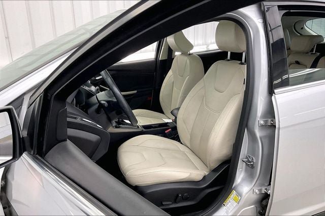 Used 2018 Ford Focus Titanium FWD image 8