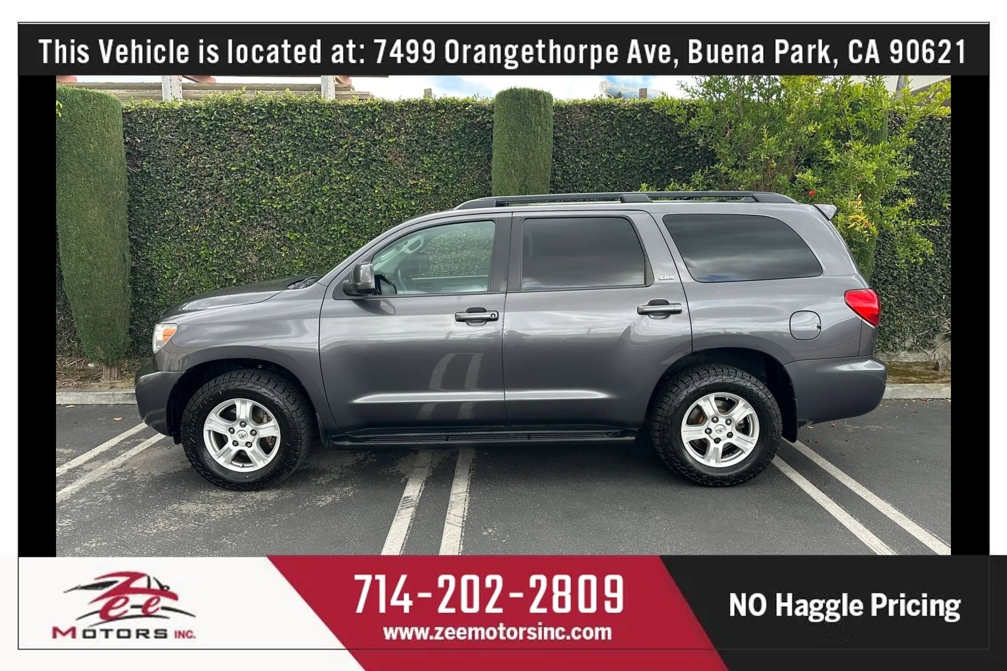 Used 2015 Toyota Sequoia SR5 w/ Premium Package AWD/4WD image 9