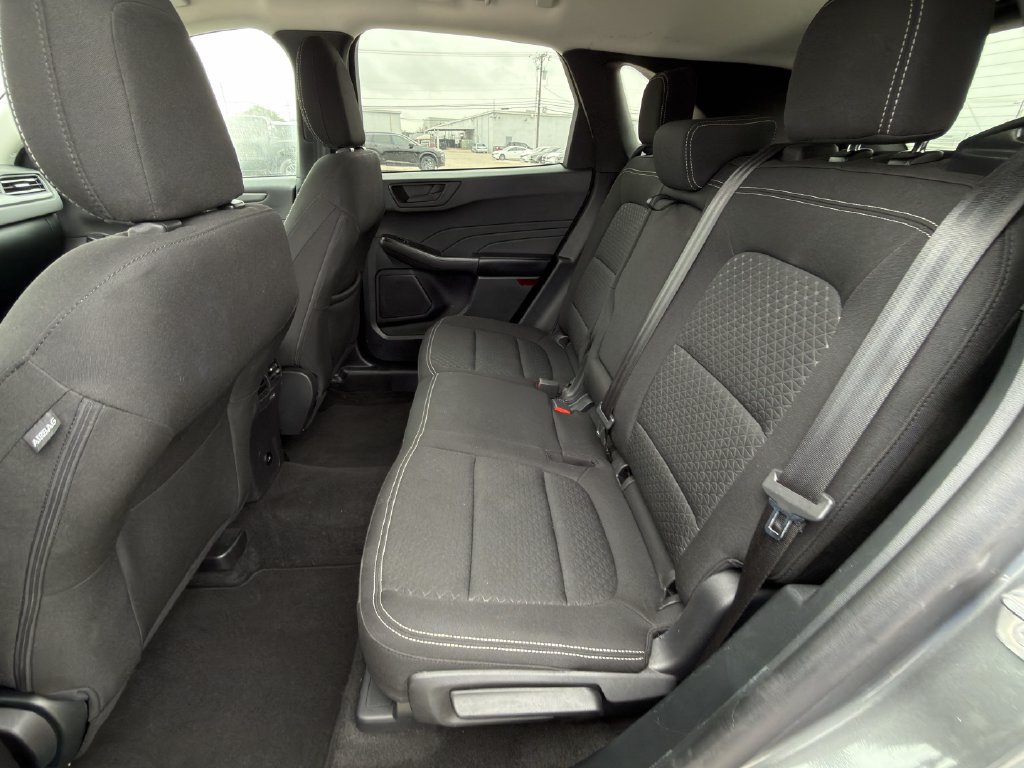 Used 2025 Ford Escape Active AWD/4WD image 26
