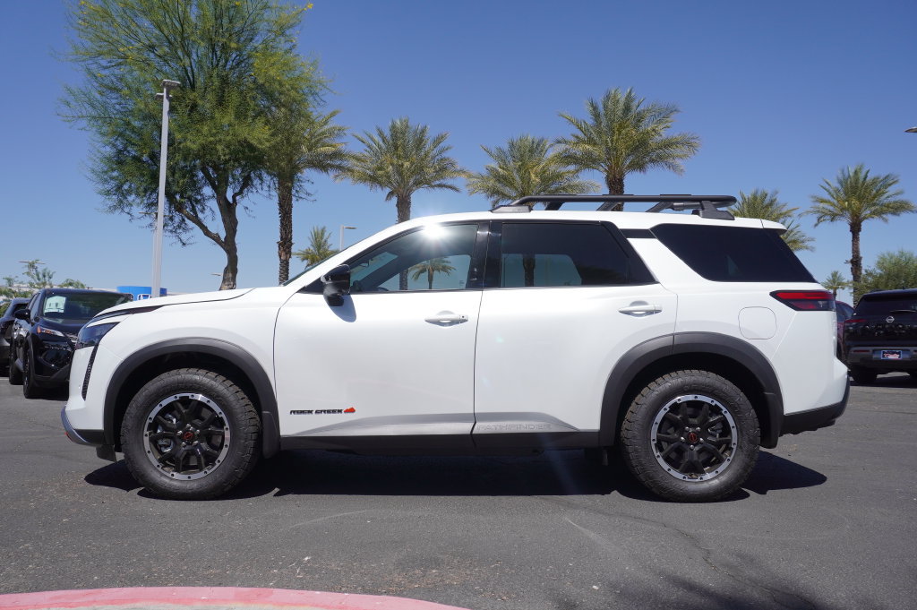 New 2026 Nissan Pathfinder Rock Creek w/ Rock Creek Premium Package AWD/4WD image 2