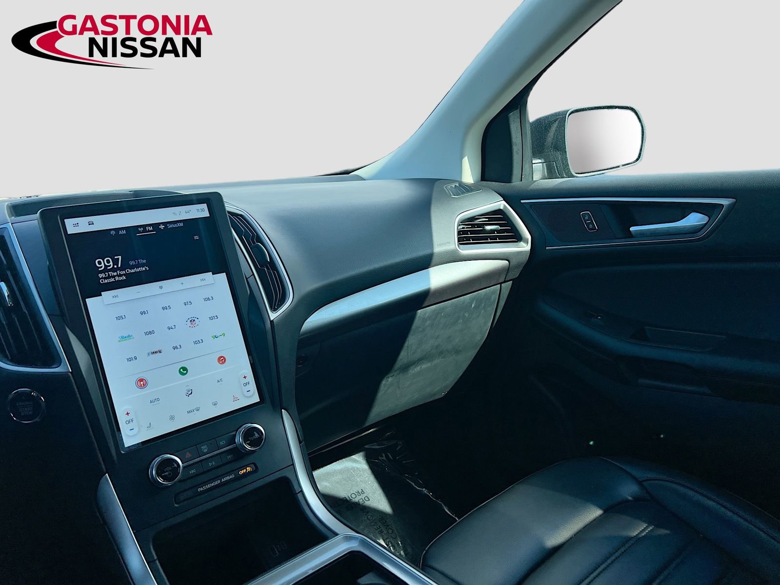 Used 2024 Ford Edge SEL image 30