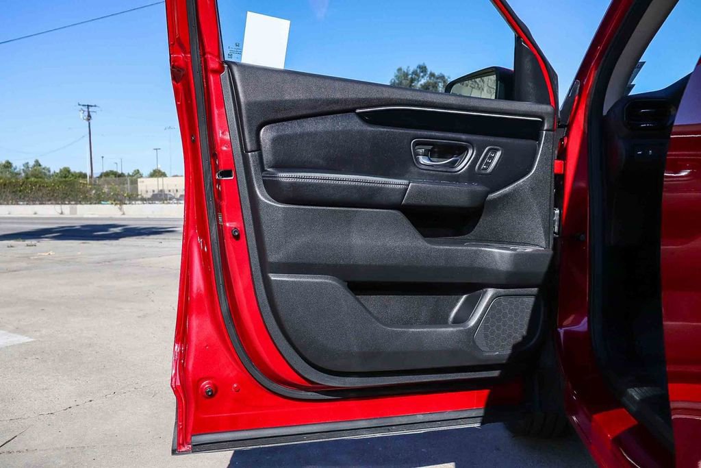 Used 2024 Honda Pilot Touring image 24