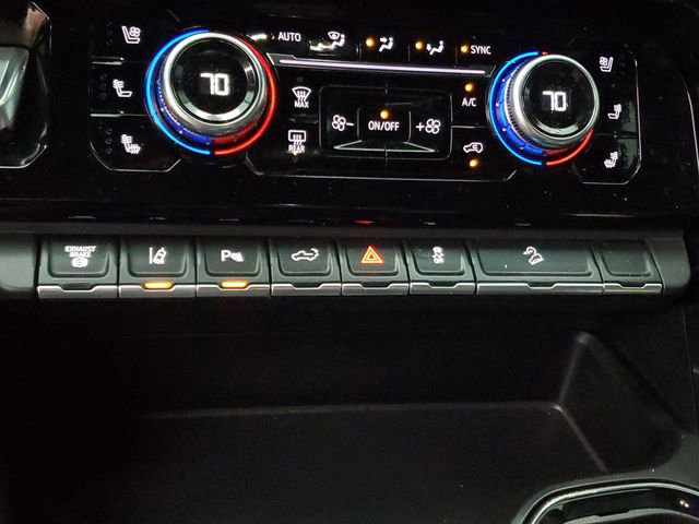 Used 2025 GMC Sierra 2500 AT4 w/ AT4 Premium Plus Package image 24