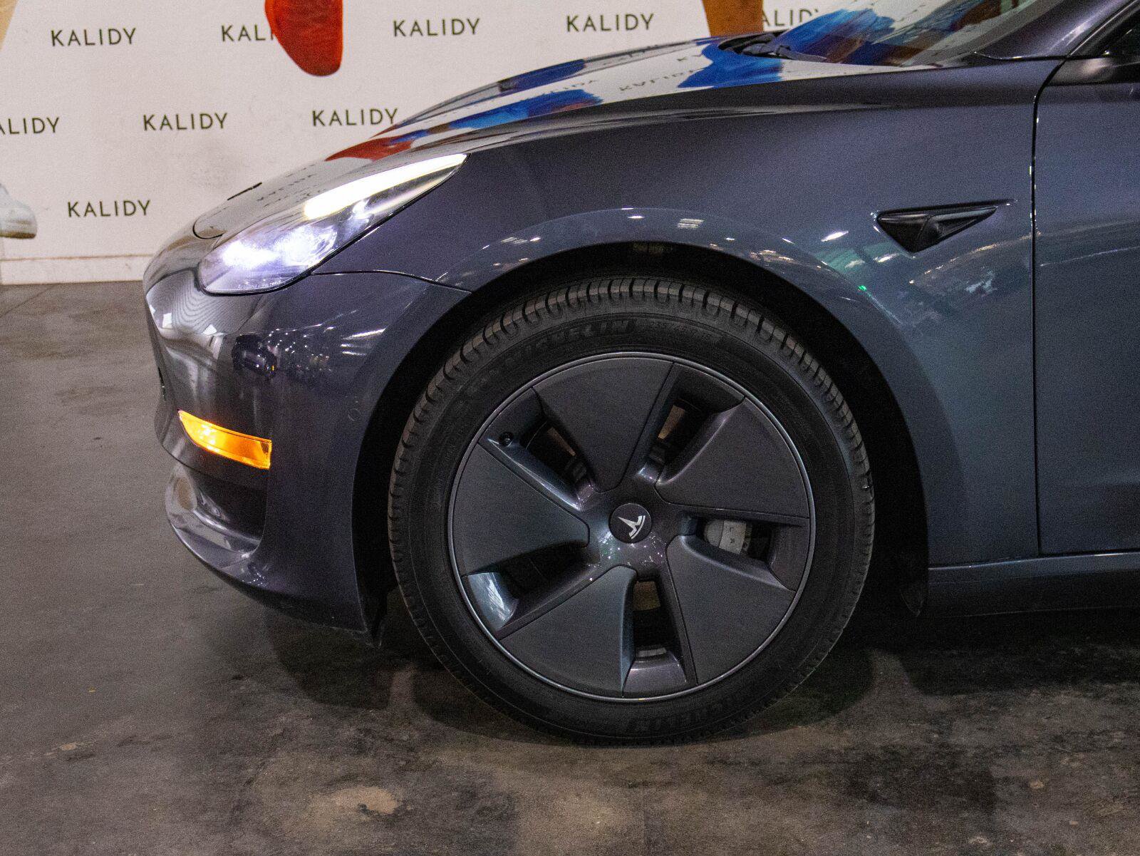 Used 2022 Tesla Model 3 Long Range AWD/4WD image 15