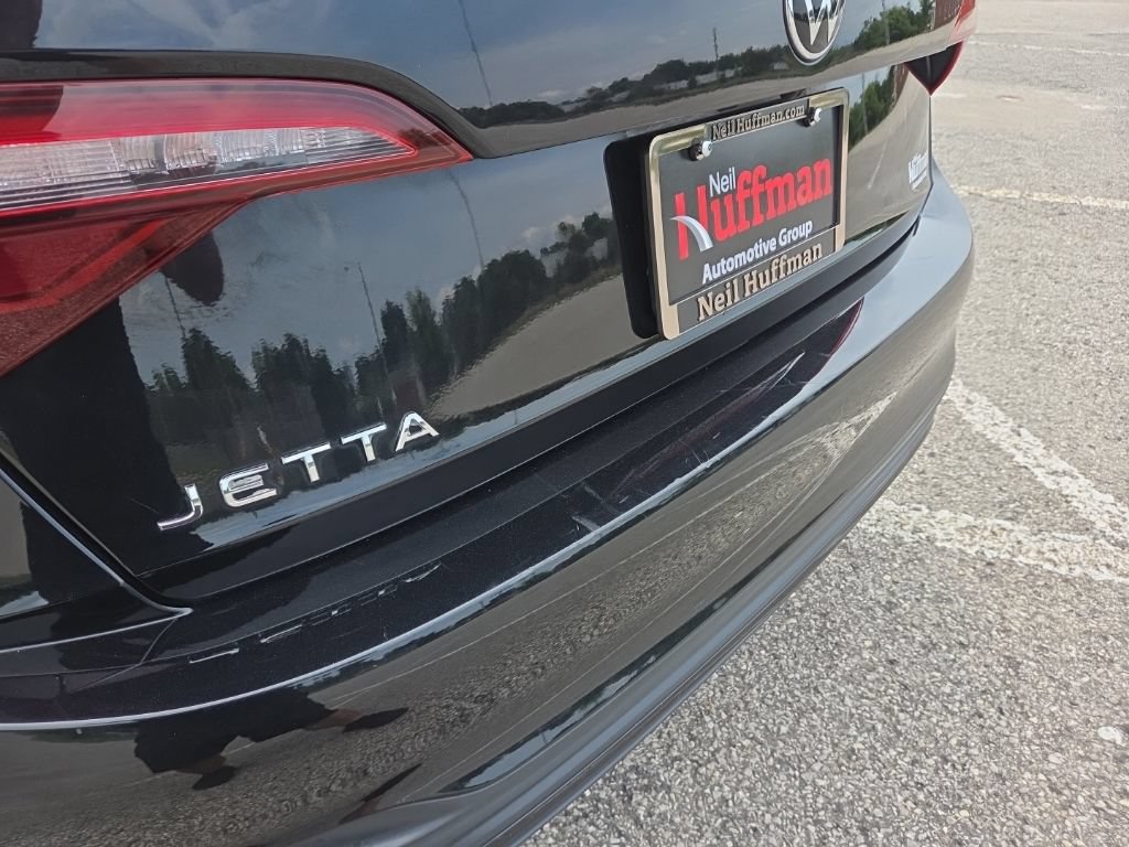 Used 2024 Volkswagen Jetta S FWD image 12
