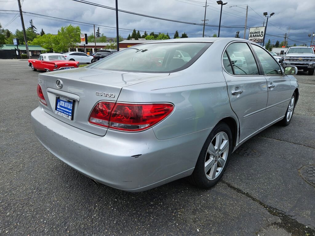 Used 2005 Lexus ES 330 FWD image 5