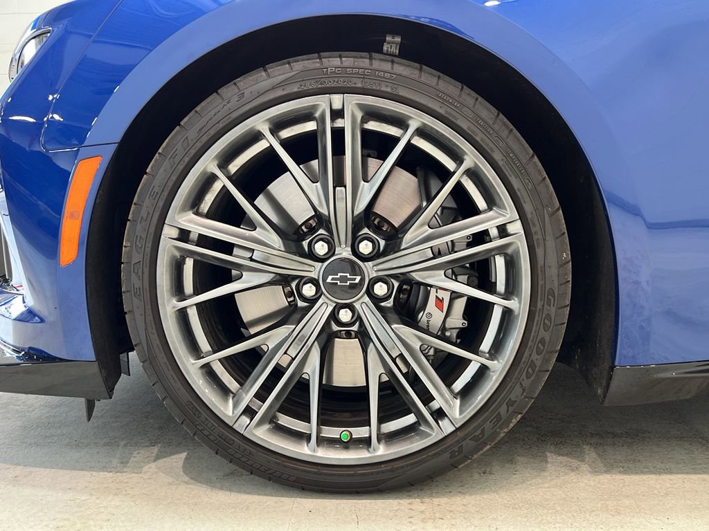 Used 2023 Chevrolet Camaro ZL1 image 9