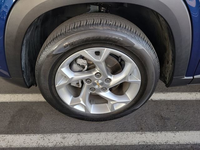 Used 2024 Chevrolet Trax LS w/ LS Convenience Package image 31