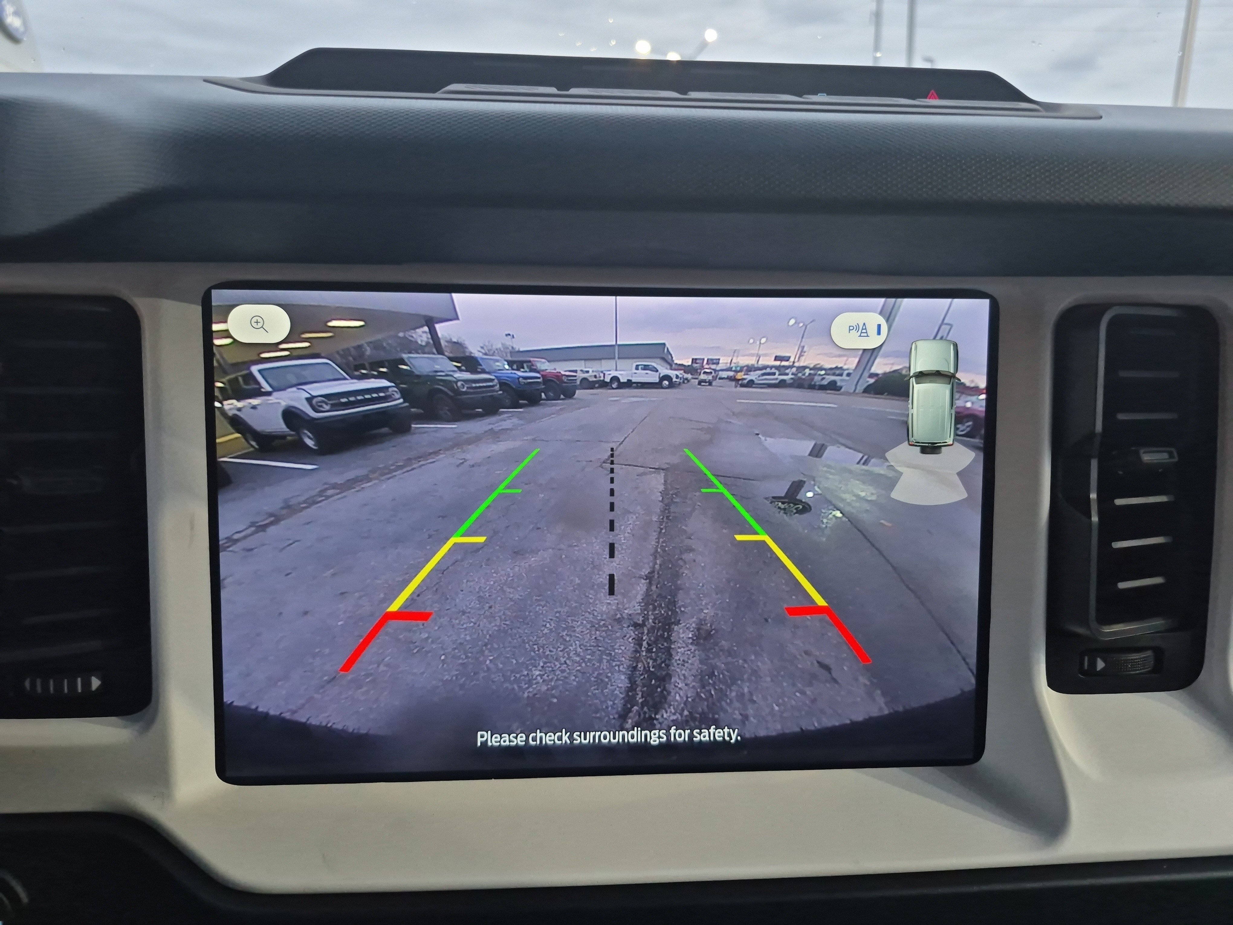 New 2025 Ford Bronco Heritage Edition image 39