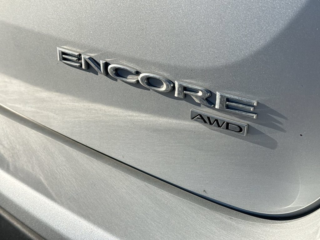 Used 2022 Buick Encore Preferred w/ Safety Package II AWD/4WD image 7