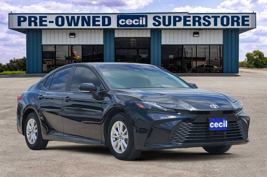 Used 2026 Toyota Camry LE FWD image 1