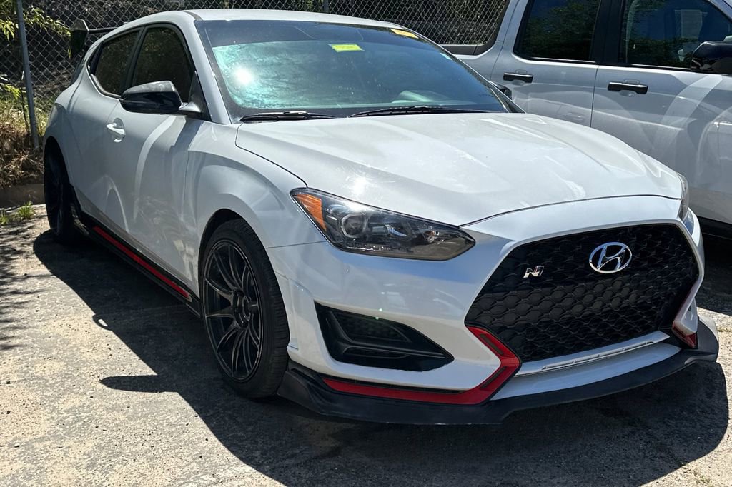 Used 2020 Hyundai Veloster N FWD image 2