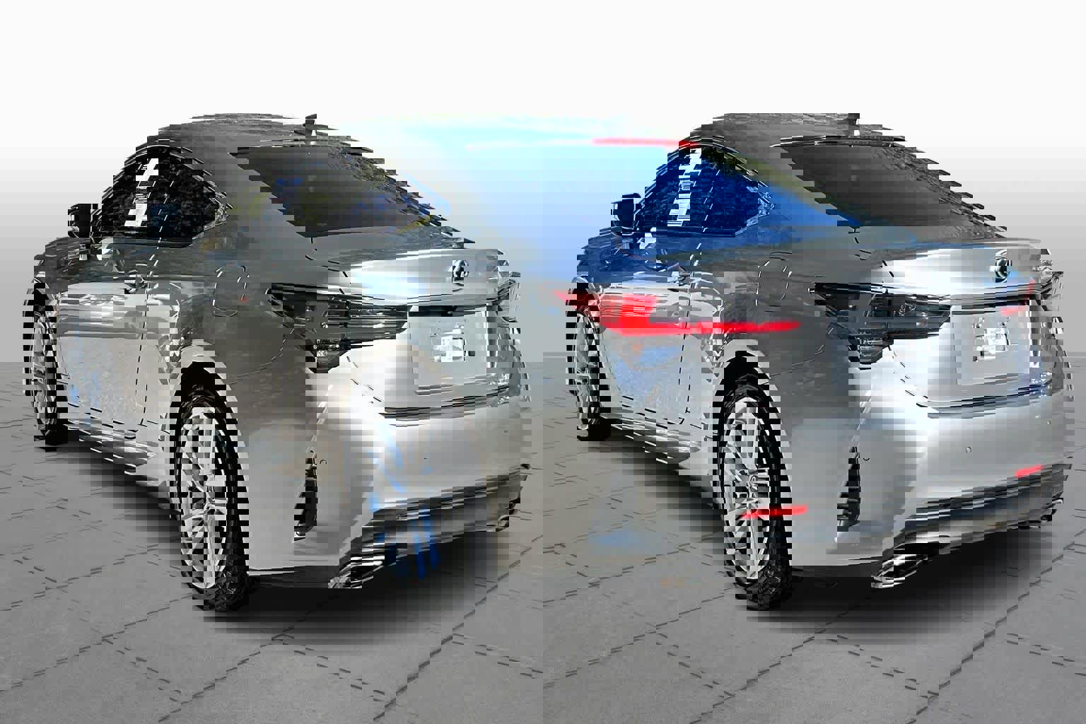 Used 2023 Lexus RC 300 image 11