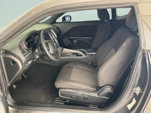 Used 2019 Dodge Challenger SXT w/ Blacktop Package RWD image 8