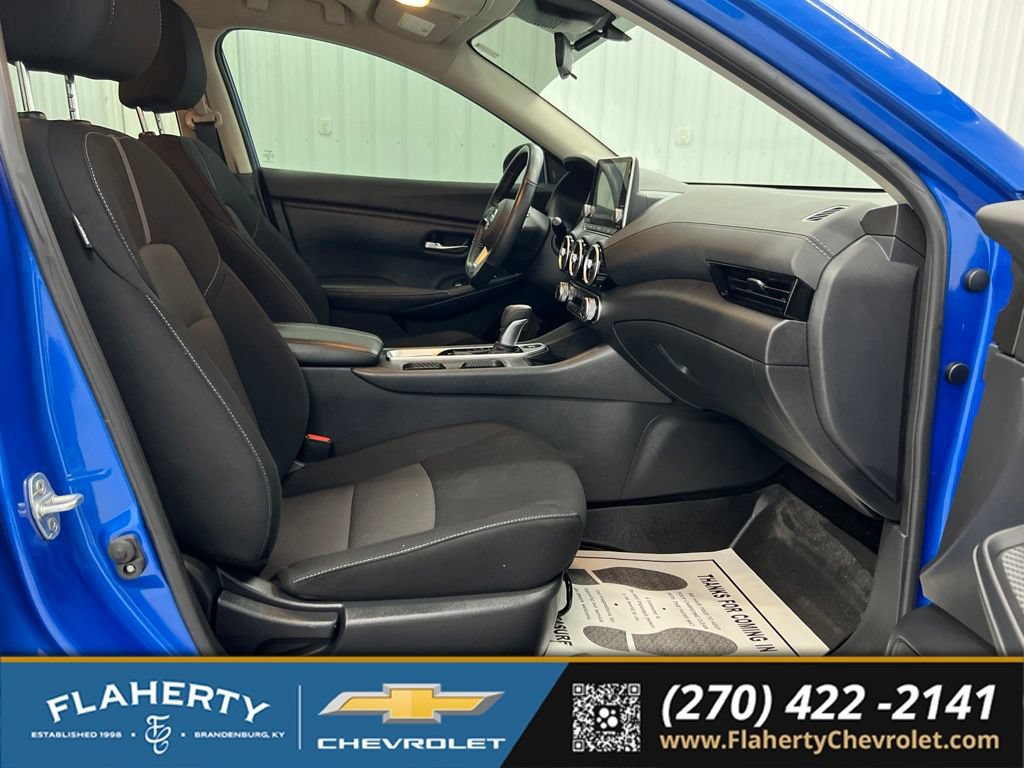 Used 2022 Nissan Sentra SV FWD image 15